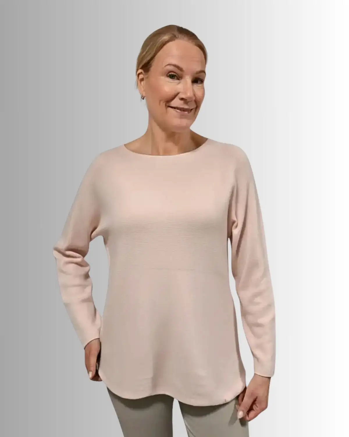 Basic neule plus vaalea roosa - Yksi koko (42-46) - Neulepusero