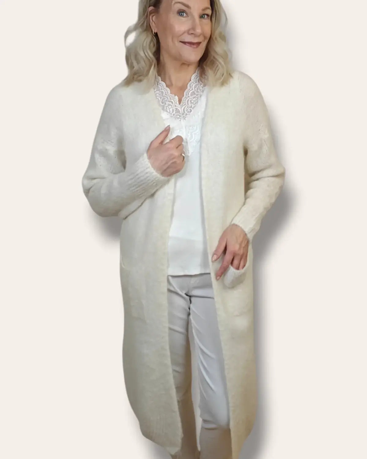 Pitkä alpakkatakki l.valkoinen - L.valkoinen - Neuletakki