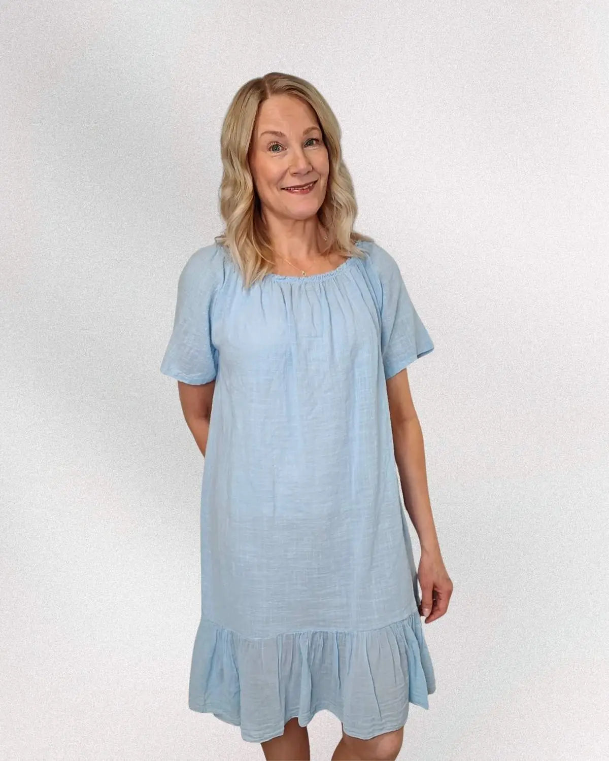 Puuvillafrillamekko Vaaleansininen - V.sin - Mekko