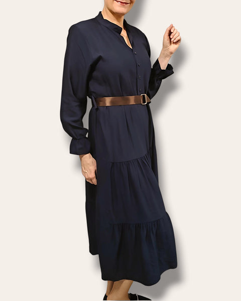 Paitamekko vyöllä t.sin