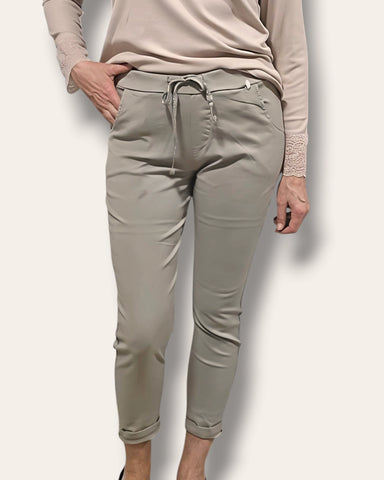 Joustavat joggerihousut taupe