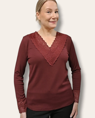 Pitsitrikoopaita burgundi